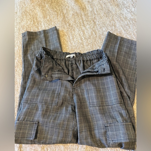 PacSun Low Rise Pants - Picture 3 of 3